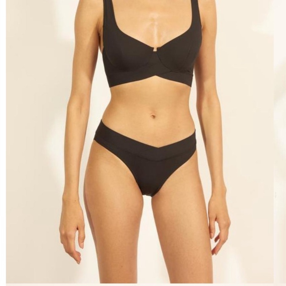 NWOT Ziggy bikini bottoms by Else